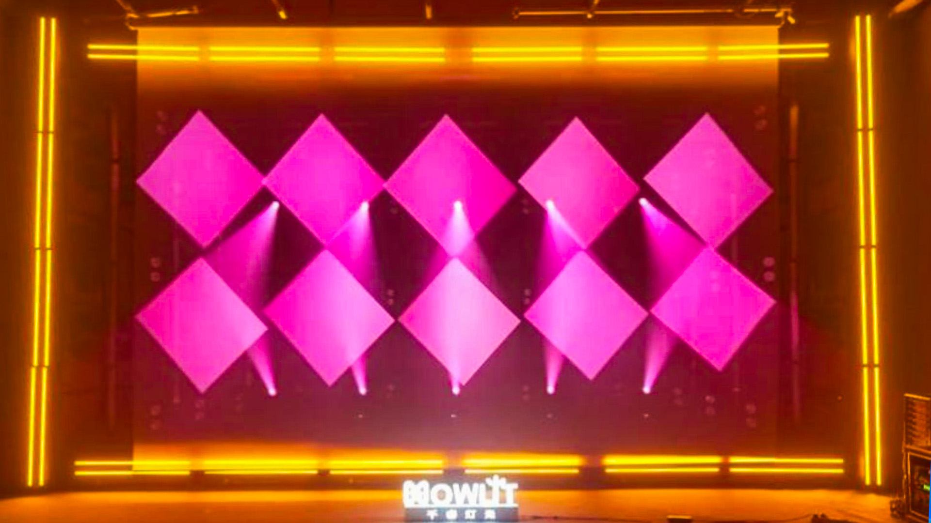 Triển lãm đèn chiếu sáng NOWLIT Showroom 2024